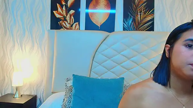 Amberr Greyy online show from September 12, 2025, 5:02 pm