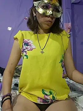 Snapshot of Lunababymylove chatting on October 19, 2025, 2:45 am Lunababymylove online show from October 19, 2025, 2:45 am