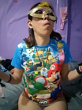 Lunababymylove online show from November 12, 2025, 4:02 am