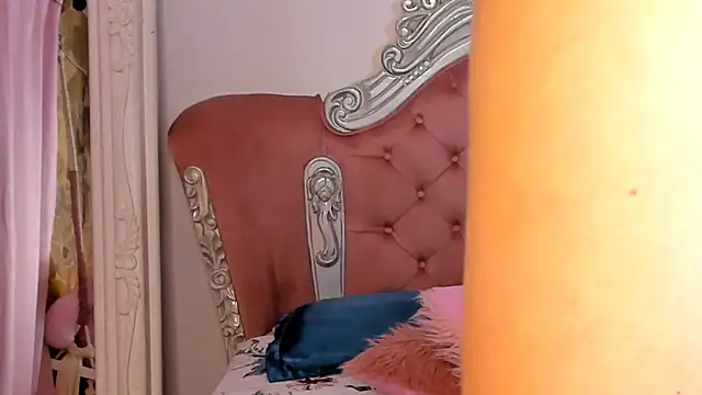 AngelineConnor online show from January 30, 2025, 12:18 am