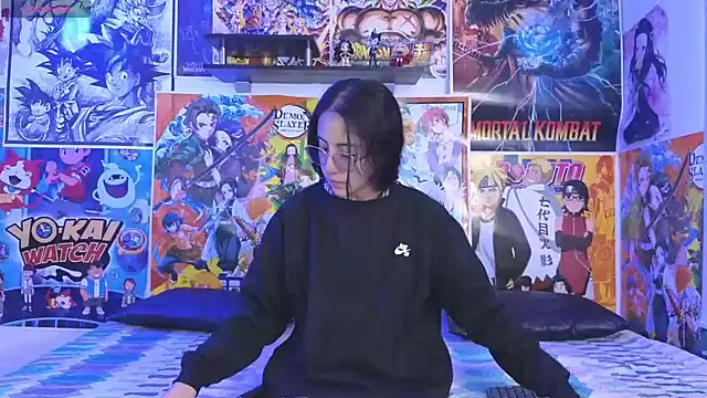 Snapshot of ling_ling24 chatting on December 11, 2024, 11:51 am ling ling24 online show from December 11, 2024, 11:51 am