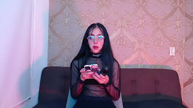 Snapshot of ling_ling24 chatting on January 8, 2025, 3:19 am ling ling24 online show from January 8, 2025, 3:19 am