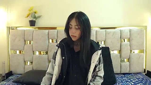 Snapshot of ling_ling24 chatting on February 18, 2025, 3:31 am ling ling24 online show from February 18, 2025, 3:31 am