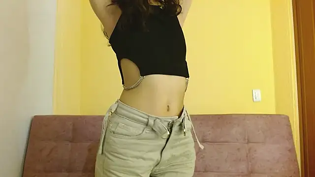 Snapshot of ling_ling24 chatting on March 8, 2025, 3:06 am ling ling24 online show from March 8, 2025, 3:06 am