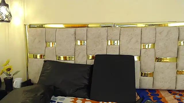 Snapshot of ling_ling24 chatting on March 11, 2025, 6:43 am ling ling24 online show from March 11, 2025, 6:43 am