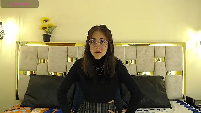 Snapshot of ling_ling24 chatting on March 18, 2025, 3:20 am ling ling24 online show from March 18, 2025, 3:20 am