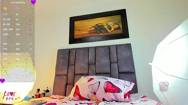 Vahiolet smith online show from March 27, 2026, 4:18 am