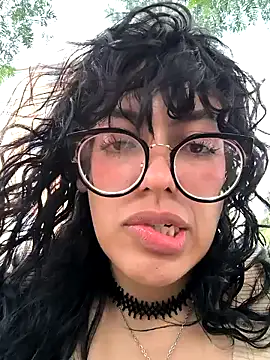 Snapshot of Fun_Everywhere chatting on January 2, 2025, 8:24 pm Fun Everywhere online show from January 2, 2025, 8:24 pm