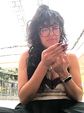 Snapshot of Fun_Everywhere chatting on January 10, 2025, 9:10 pm Fun Everywhere online show from January 10, 2025, 9:10 pm