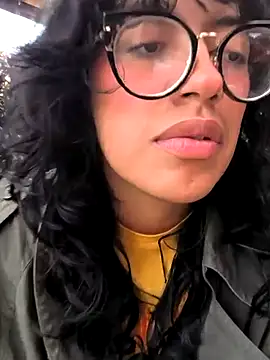 Snapshot of Fun_Everywhere chatting on March 15, 2025, 9:05 pm Fun Everywhere online show from March 15, 2025, 9:05 pm