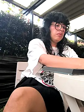 Snapshot of Fun_Everywhere chatting on October 3, 2025, 9:12 pm Fun Everywhere online show from October 3, 2025, 9:12 pm