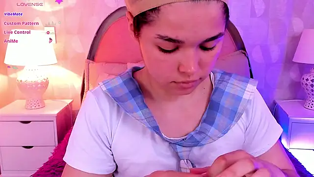 Snapshot of angeline_teen chatting on May 9, 2026, 12:21 pm angeline teen online show from May 9, 2026, 12:21 pm