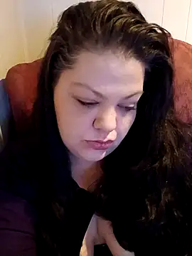 Snapshot of winterpawg chatting on December 8, 2024, 8:41 am winterpawg online show from December 8, 2024, 8:41 am