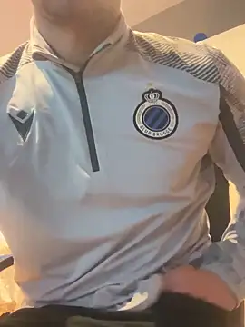 an0niem online show from November 15, 2025, 4:58 pm