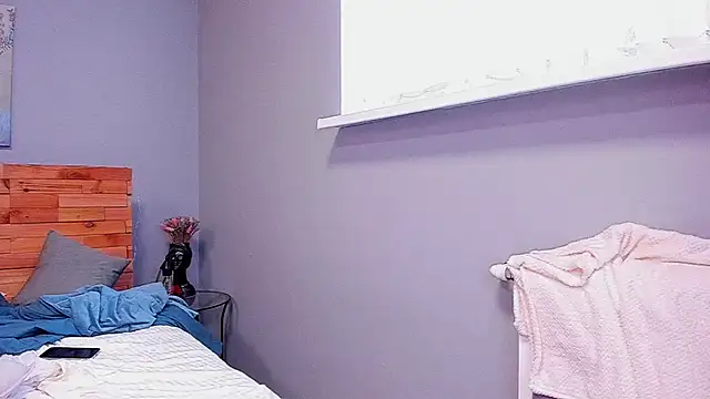 Kendra SXY online show from March 8, 2025, 4:34 am