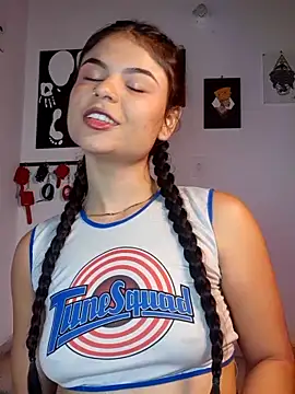 Cleo hills online show from June 9, 2026, 3:34 pm