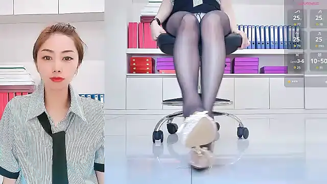 Aster Hoa online show from February 10, 2026, 10:30 am