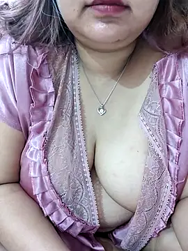 Snapshot of Ruchikalive chatting on February 16, 2025, 3:16 pm Ruchikalive online show from February 16, 2025, 3:16 pm