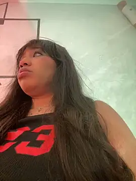 ailynBlaze online show from February 22, 2025, 3:14 pm