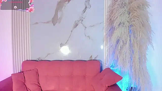 ailynBlaze online show from October 25, 2025, 6:43 am