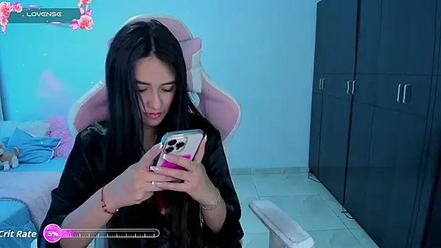 Tinylottie online show from October 21, 2025, 11:22 am