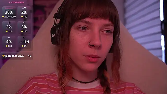 juliapie online show from October 14, 2025, 7:42 am