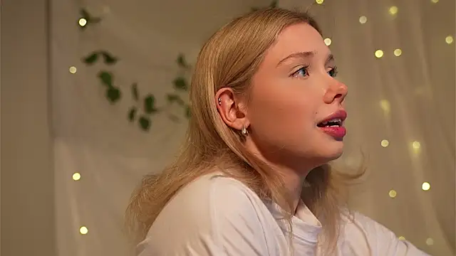 april blush online show from February 4, 2025, 7:00 pm