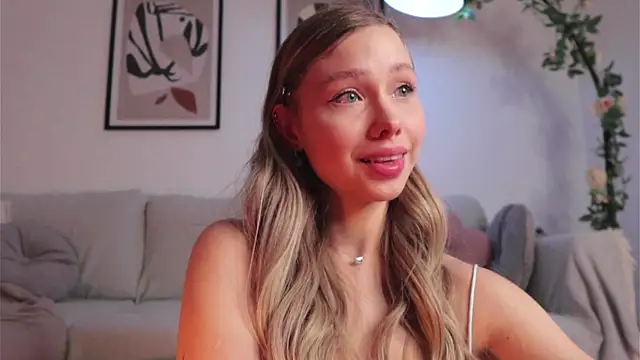 april blush online show from October 2, 2025, 3:52 pm