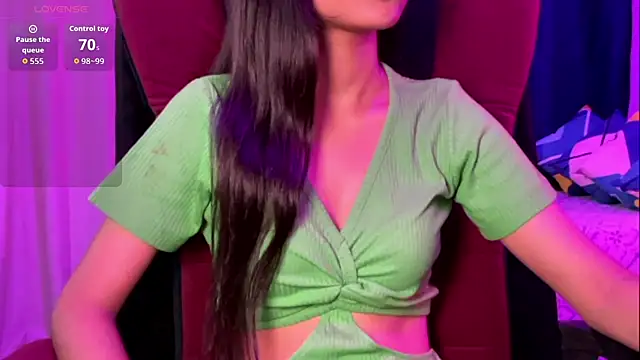 Kayzza 5 online show from October 7, 2025, 5:48 am