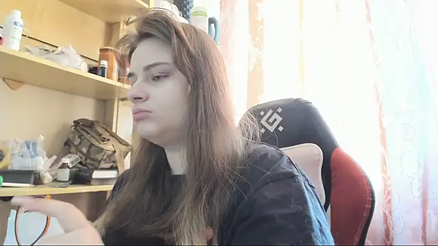Snapshot of Seductive_She_Wolf chatting on April 29, 2026, 4:33 pm Seductive She Wolf online show from April 29, 2026, 4:33 pm