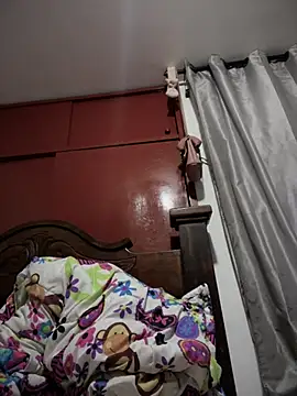 dannacoleman  online show from January 4, 2025, 3:50 am