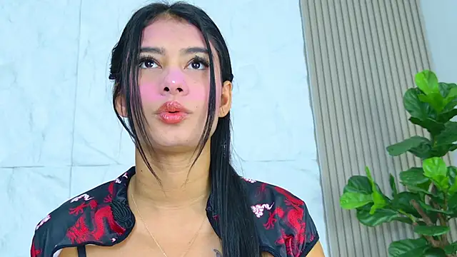 LaurenRodriiguez online show from March 26, 2026, 12:11 pm