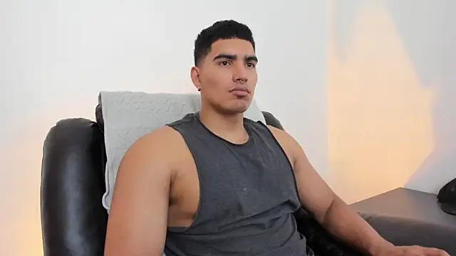 JamesGraay online show from March 19, 2025, 6:23 pm