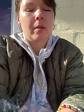 KatieBARBiE98 online show from February 5, 2025, 6:59 pm