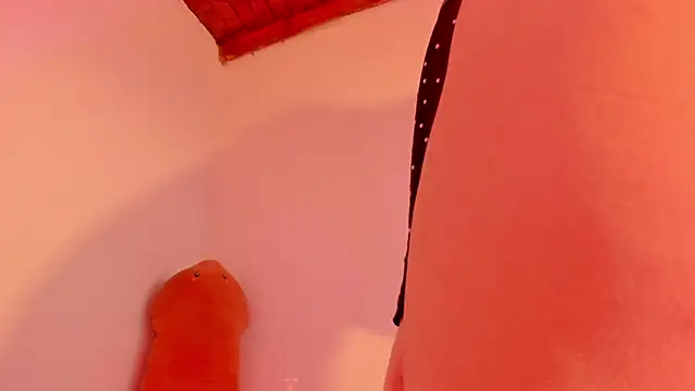 HarleyRedd online show from March 1, 2025, 10:02 am