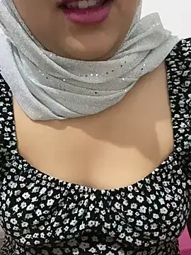 yassminsexy22 online show from January 9, 2025, 4:39 pm