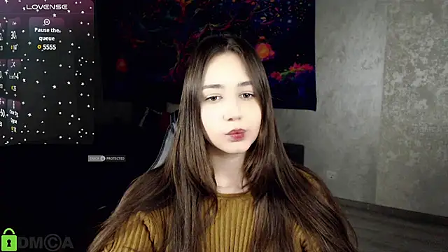 Mary Moonlight online show from February 14, 2025, 5:25 pm