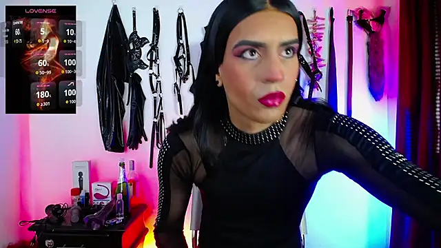 akinoro  online show from October 5, 2025, 7:23 pm