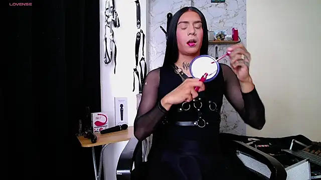 akinoro  online show from March 31, 2026, 4:18 pm