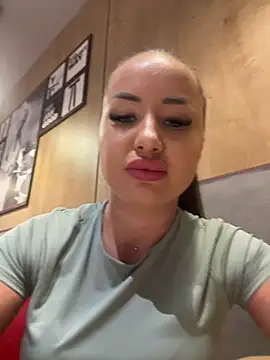 Snapshot of beautydiamond chatting on May 29, 2026, 8:01 am beautydiamond online show from May 29, 2026, 8:01 am