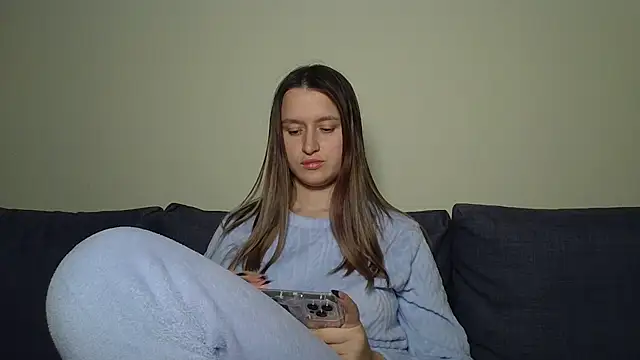 Submissive love online show from January 28, 2025, 8:36 pm