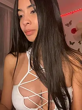 lina pink online show from January 15, 2025, 6:01 am