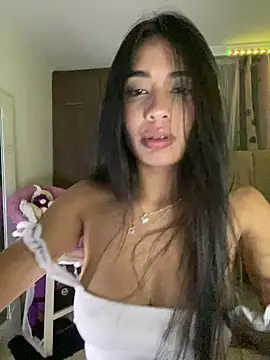 lina pink online show from March 20, 2025, 12:30 am