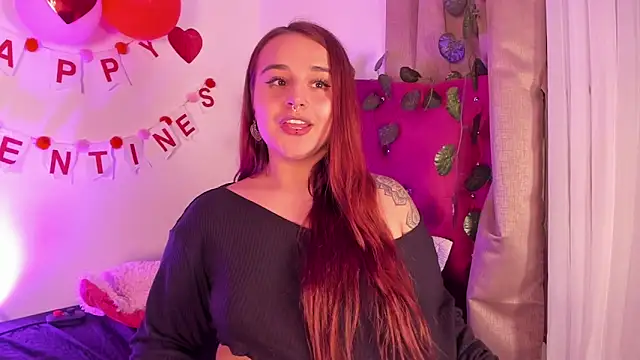 Snapshot of evy_orange1 chatting on February 5, 2025, 3:45 am evy orange1 online show from February 5, 2025, 3:45 am