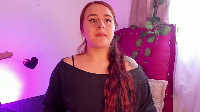 Snapshot of evy_orange1 chatting on March 3, 2025, 4:35 pm evy orange1 online show from March 3, 2025, 4:35 pm