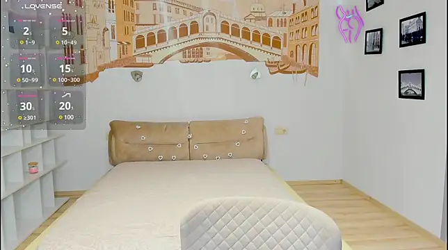 AnitaMays online show from February 25, 2025, 12:45 pm