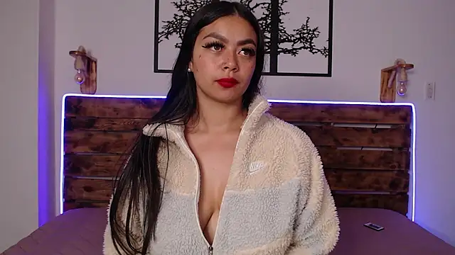 miaa saenz1 online show from January 4, 2025, 7:03 am