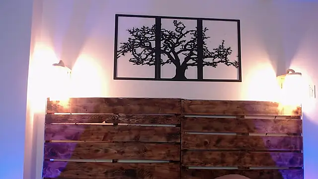 miaa saenz1 online show from January 24, 2025, 12:31 am