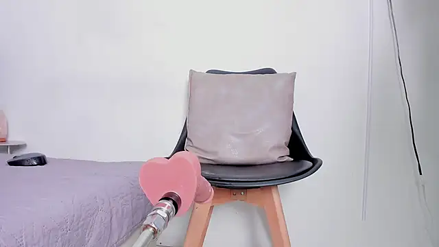 Snapshot of Katalella_murillo chatting on March 8, 2025, 9:50 am Katalella murillo online show from March 8, 2025, 9:50 am