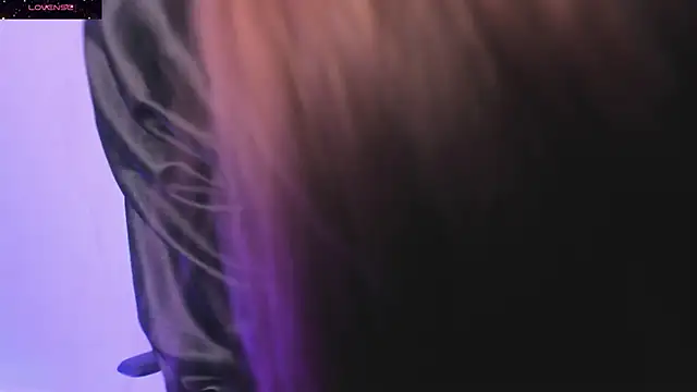 Roxie-Summers11 online show from February 8, 2025, 10:51 pm